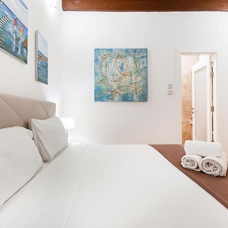 Designer Home With Comfy Sofa In Central Valletta By 360 Estates 外观 照片