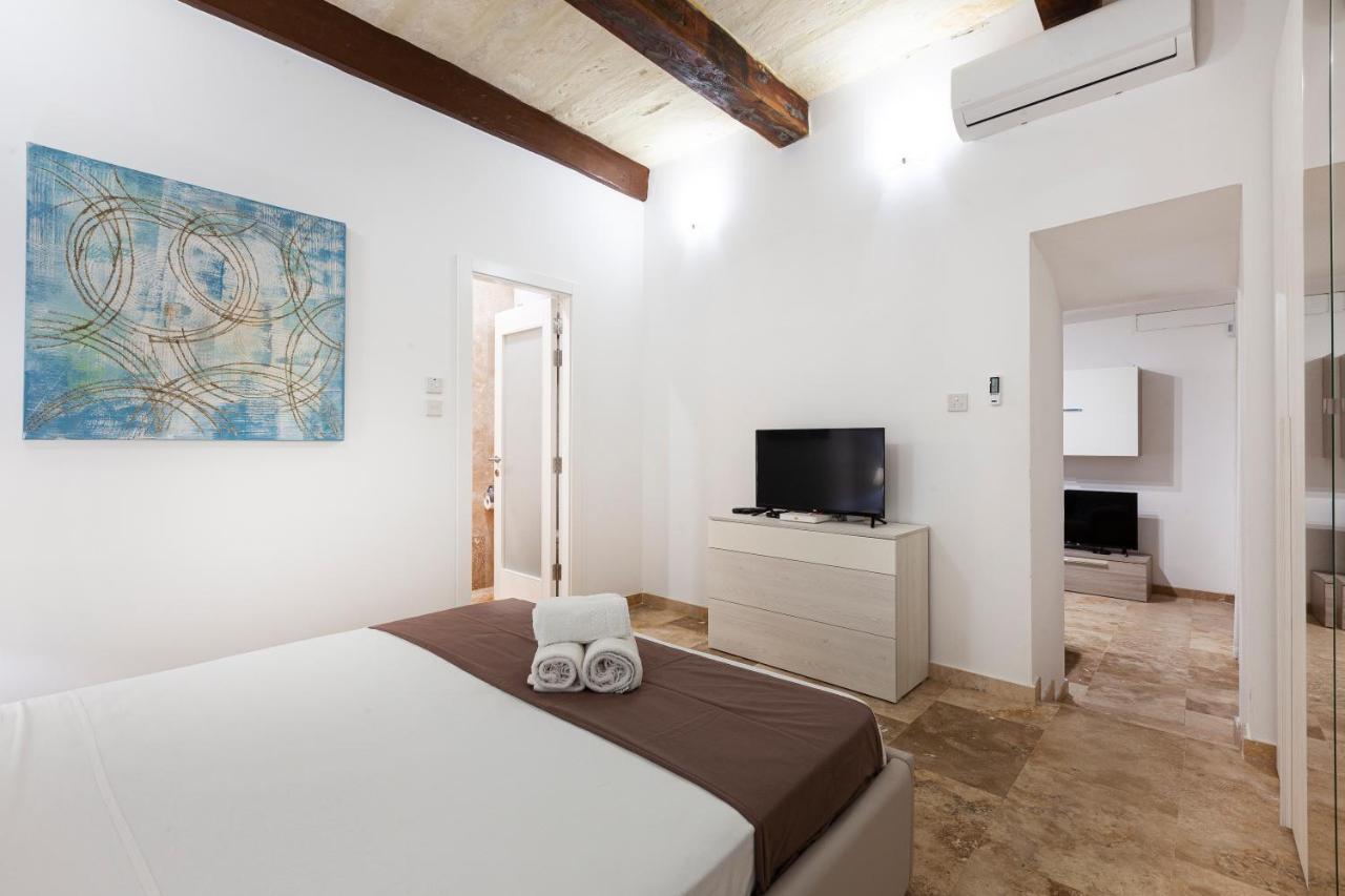 Designer Home With Comfy Sofa In Central Valletta By 360 Estates 外观 照片