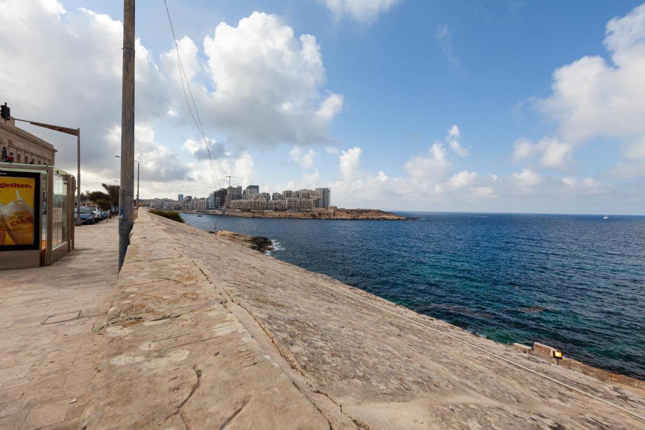 Designer Home With Comfy Sofa In Central Valletta By 360 Estates 外观 照片